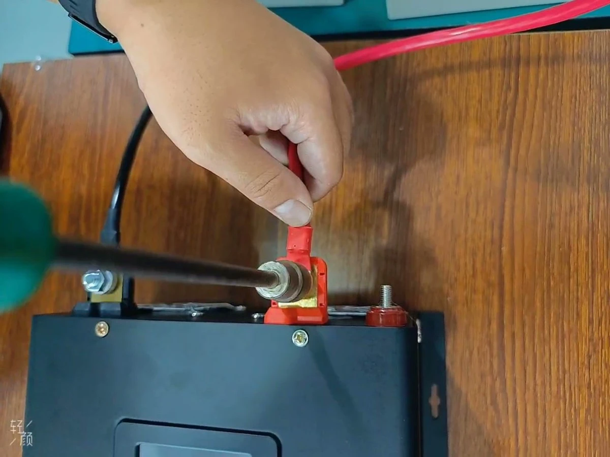 Connect the Positive Cable to the Inverter Connect the Positive Cable to the Inverter